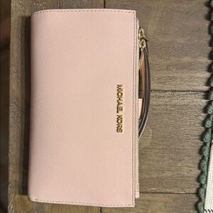 Michael Kors Blush Pink Wallet